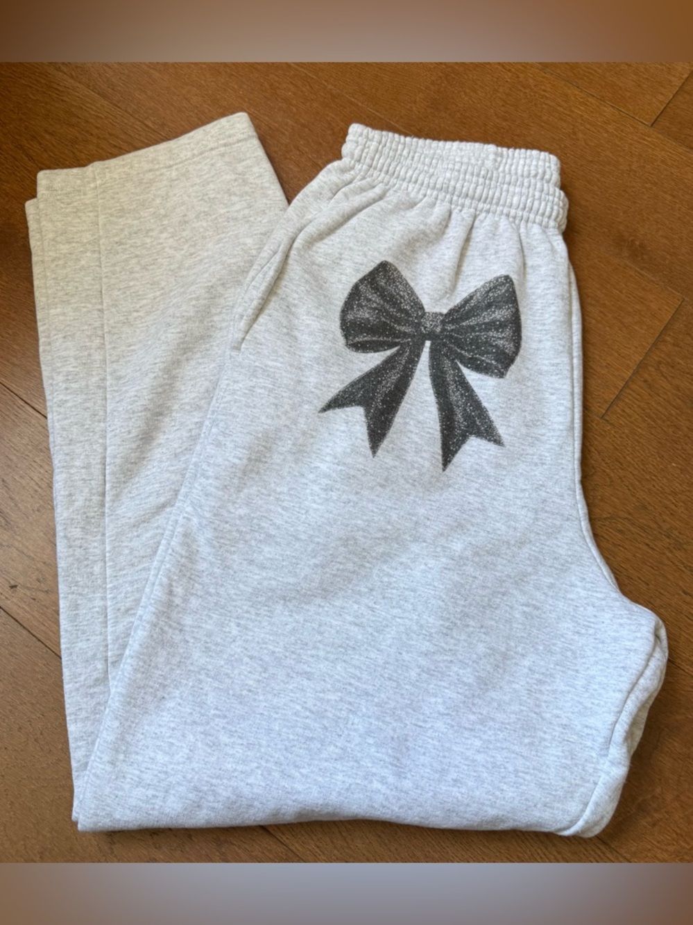 Light Gray Bow Graphic Sweatpants